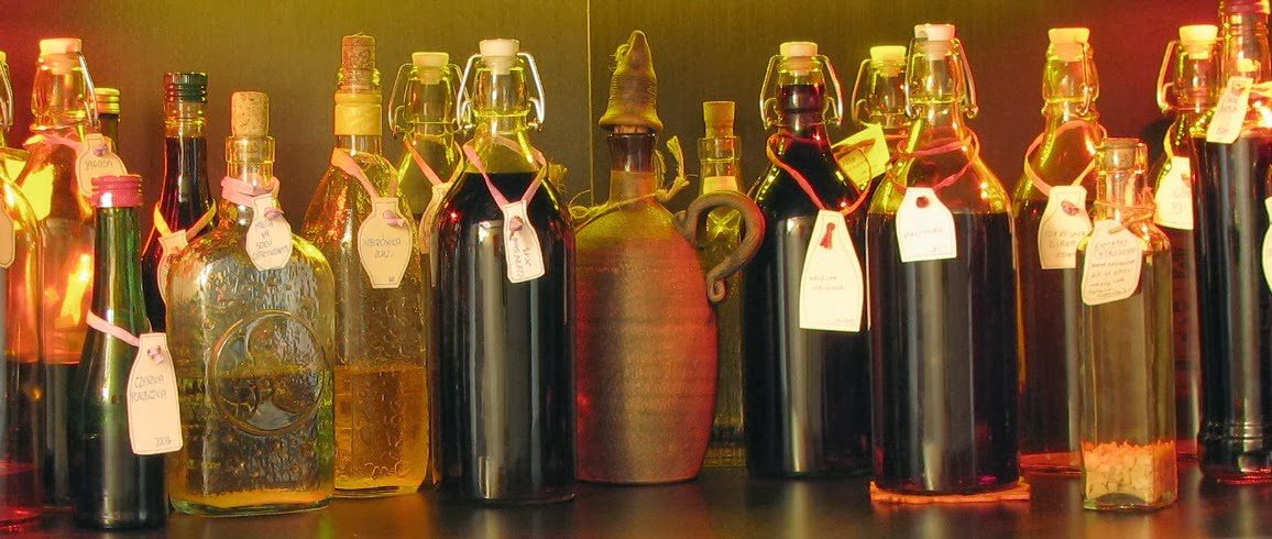 Nalewka czosnkowo-ziołowa